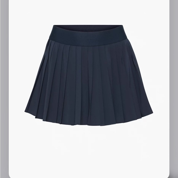 Aritzia Skirts Aritzia Tennis Skirt Poshmark